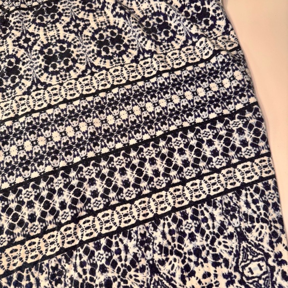 Westport 1962 Womens 2XL Blue/White Patterned Maxi Skirt Elastic Pull On Long - Picture 5 of 8